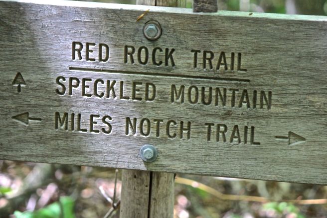 m-trail sign
